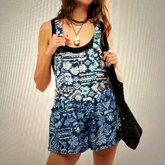 Free people short overalls - Picture 1 of 6